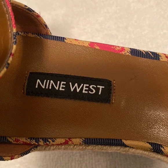 Nine West Aztec Style Wedges…size 10 1/2 M - Picture 6 of 8